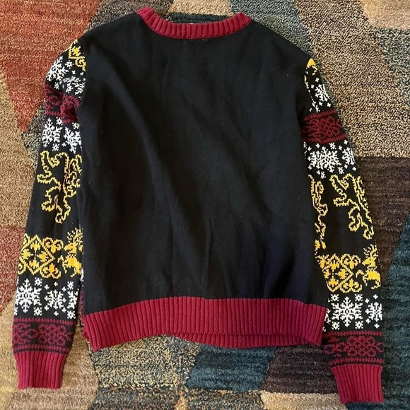 Game of Thrones "I Drink and I Know Things" Christmas sweater #GameOfThr… - Picture 2 of 6
